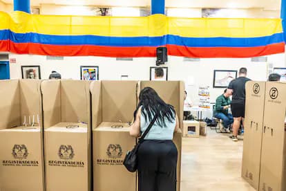Colombia define en las urnas al sucesor de Petro en una elección clave y con un escenario polarizado
