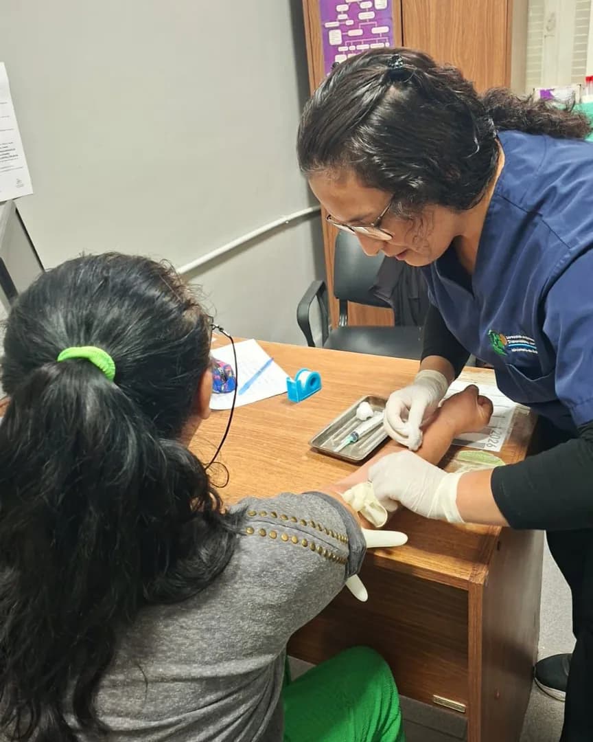 Realizaron un operativo integral de salud para pacientes crónicos en la UPA N° 14 del barrio Almirante Brown