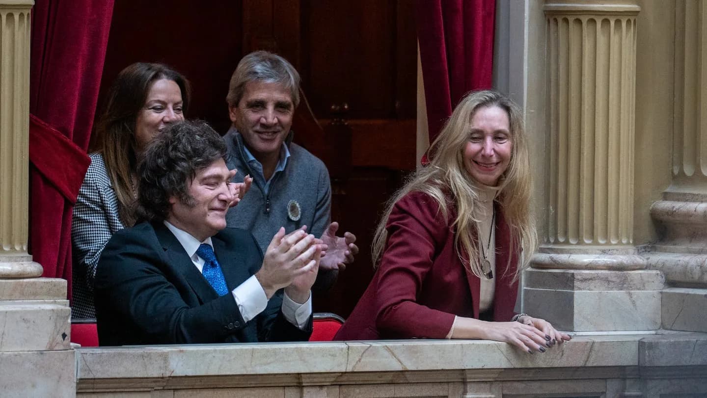 El Gobierno minimizó la marcha universitaria y la calificó como una "protesta política" de la oposición