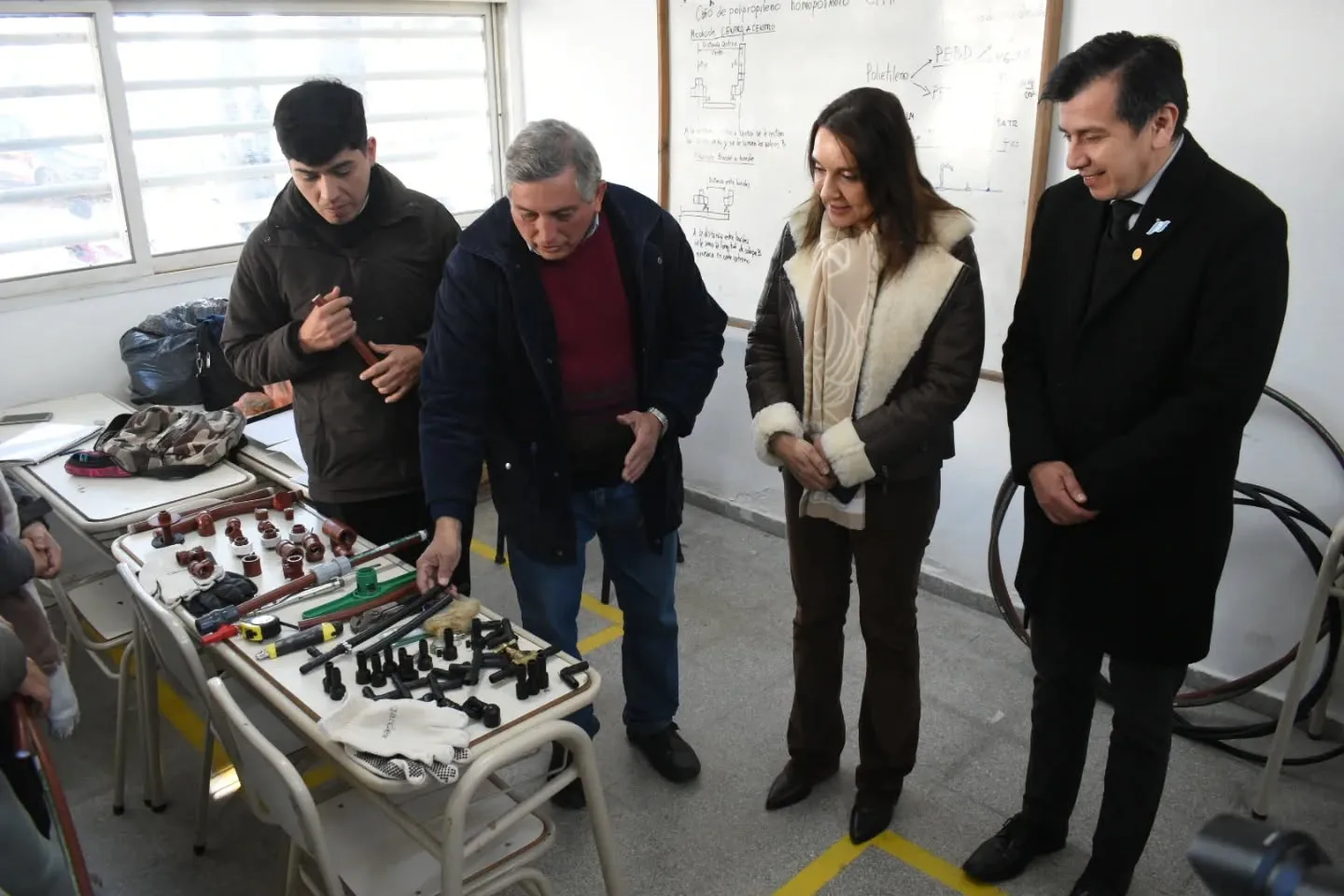 Educación y trabajo: autoridades provinciales y de la UNSE supervisaron los talleres de "Santiago Crece con Vos"