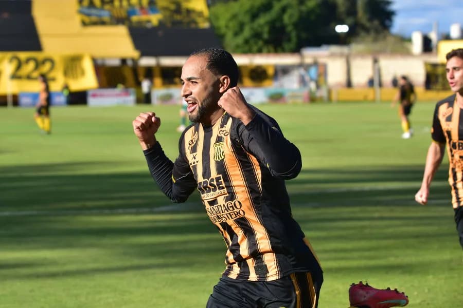 "No le tenemos miedo a nadie": Marcos Machado palpitó el cruce clave de Mitre ante el líder Colón en Santa Fe