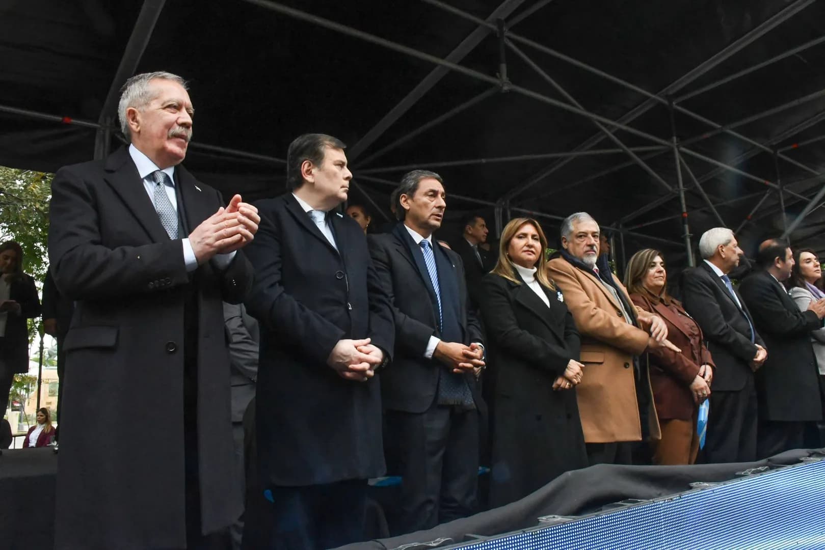 Norma Fuentes llamó a la unión social en el Día de la Patria: "Las divisiones nunca permiten construir una sociedad sana"