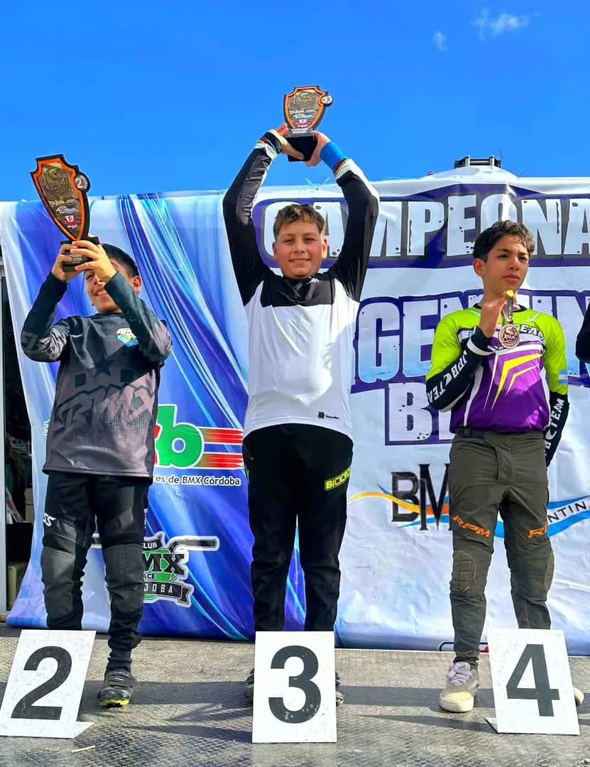 El piloto santiagueño Ihan Stabio brilló en el Campeonato Argentino de BMX en Río Cuarto