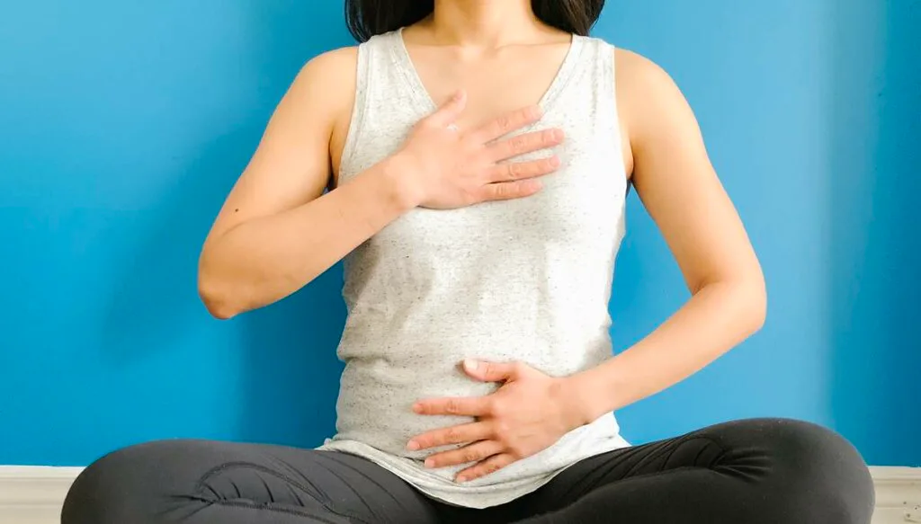 Cinco técnicas de respiración conscientes para reducir el estrés en pocos minutos y cuidar la salud