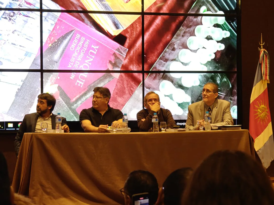 Se presentó el libro "Yunque. Historia de un sindicalista bueno" de Ariel Horacio Sequeira en el CCB
