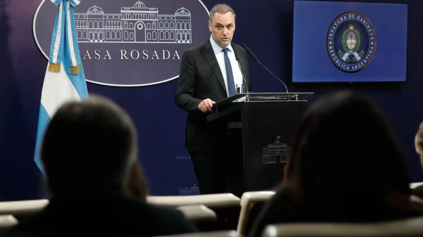 El Gobierno confirmó que Manuel Adorni presentará esta semana su declaración jurada tras meses de especulaciones