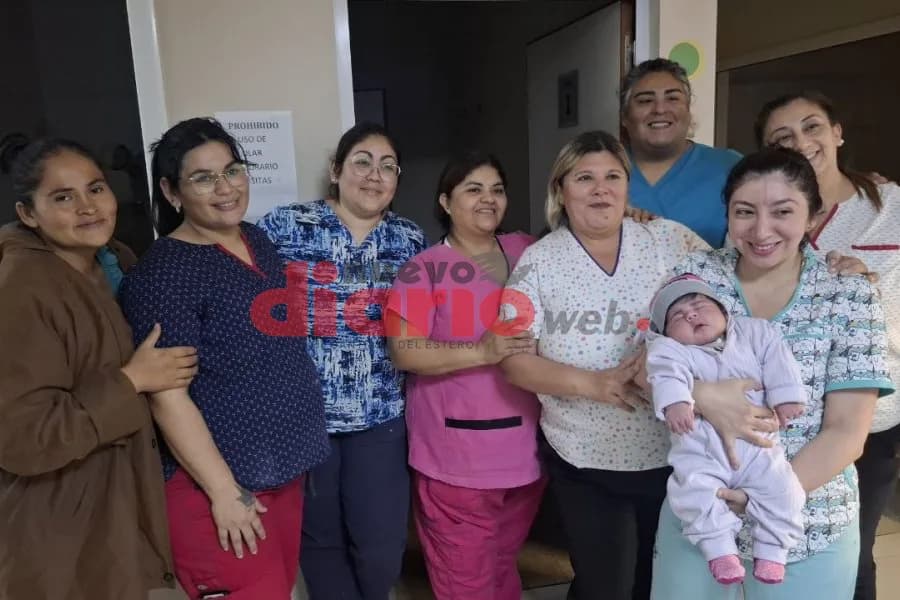 Nazarena, la "superbebé" santiagueña de 6,5 kilos, recibió el alta médica y ya está en su casa de Colonia Dora