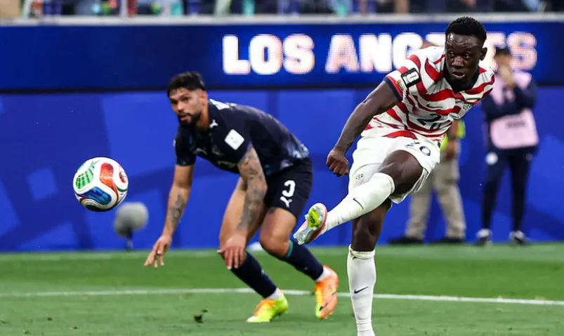 Estados Unidos expuso su jerarquía en el debut y goleó por 4 a 1 a la selección de Paraguay