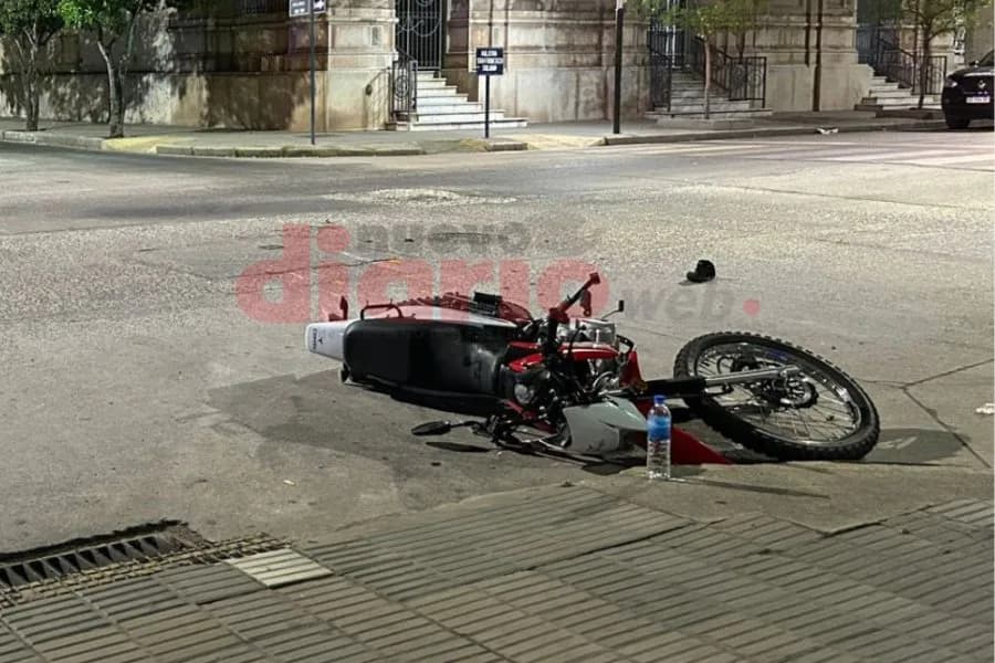 Joven iba alcoholizado en la moto y terminó en el hospital tras chocar con un perro