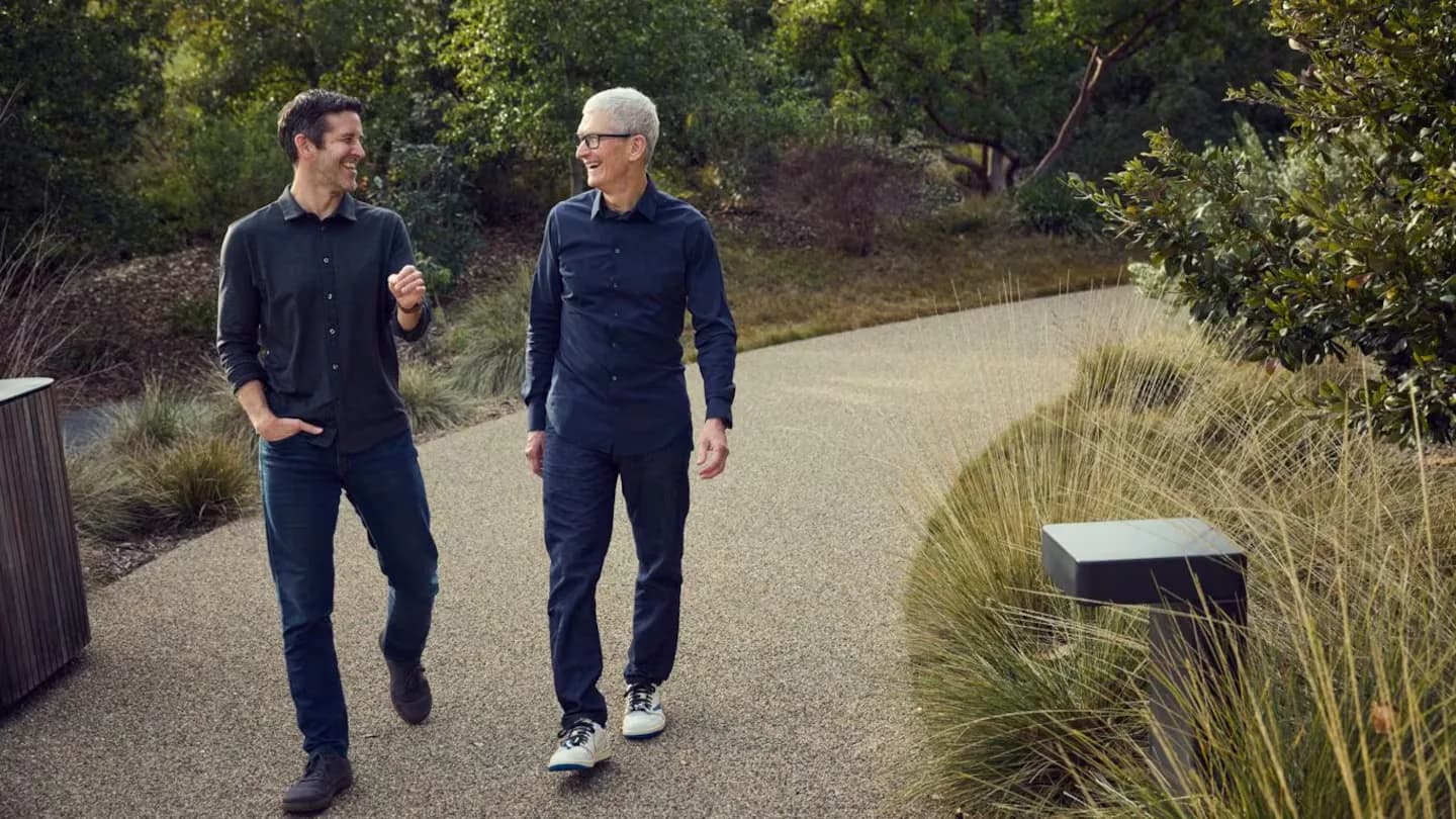 John Ternus asumirá como CEO de Apple con el desafío de recuperar la audacia en el diseño de Steve Jobs