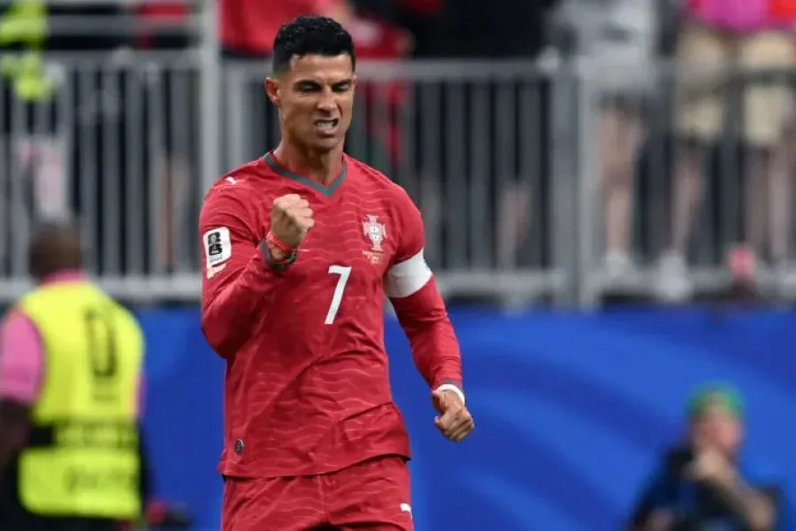 Con un Cristiano Ronaldo histórico, Portugal aplastó 5-0 a Uzbekistán y encamina su clasificación en el Mundial