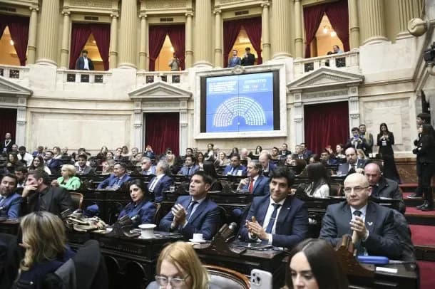 Media sanción en el Congreso: Diputados aprobó el "Súper RIGI" de Javier Milei y el proyecto pasa al Senado