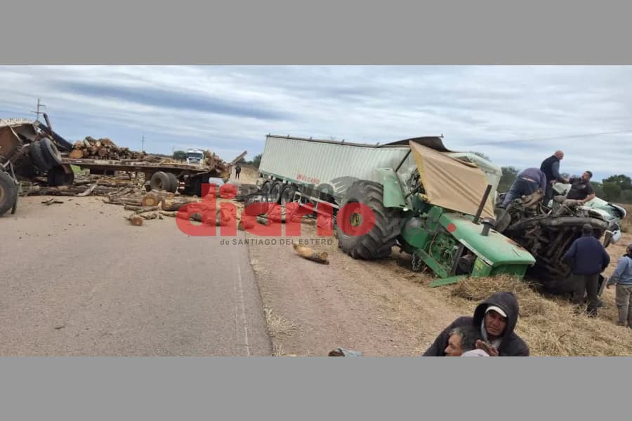 Violento choque entre un camión y un tractor en la Ruta 92 dejó varios heridos cerca de Quimilí