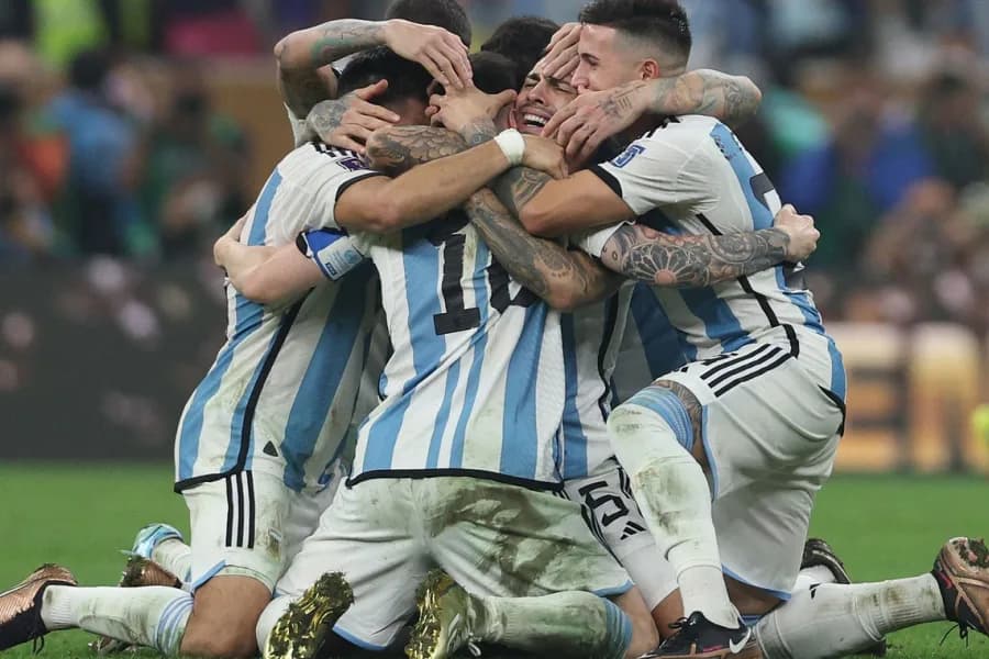 Mística y corazón: el repaso histórico de las clasificaciones y triunfos más agónicos de Argentina en los Mundiales