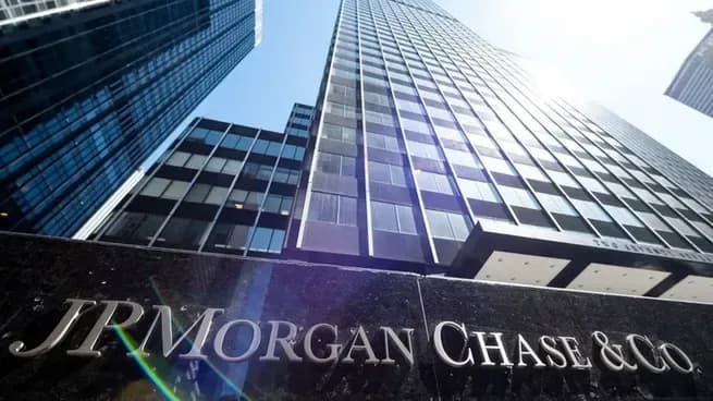 El banco JP Morgan advirtió que una fuerte polarización electoral en 2027 pondrá bajo estrés el programa financiero del Gobierno