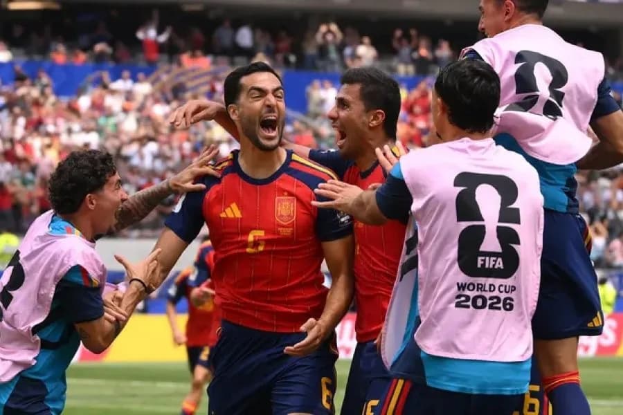 España derrotó de forma agónica a Bélgica con gol de Merino y es semifinalista del Mundial 2026