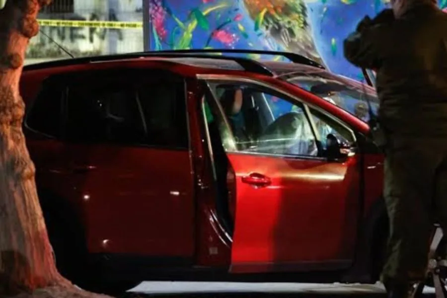 Expulsaron a un policía por comerse los snacks de un auto secuestrado tras el crimen de un nene de 12 años