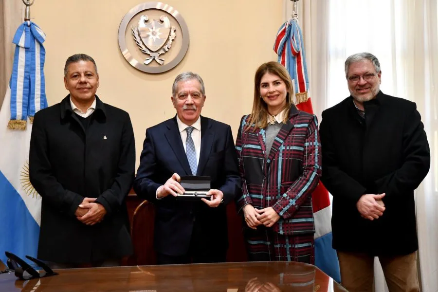 El gobernador Elías Suárez recibió a la nueva comisión directiva del Colegio de Arquitectos