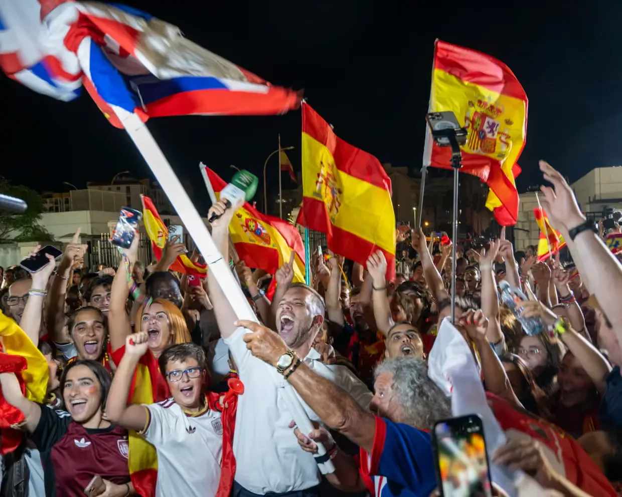 Histórico: cae la última valla de Europa y se abre una nueva era entre España y Gibraltar
