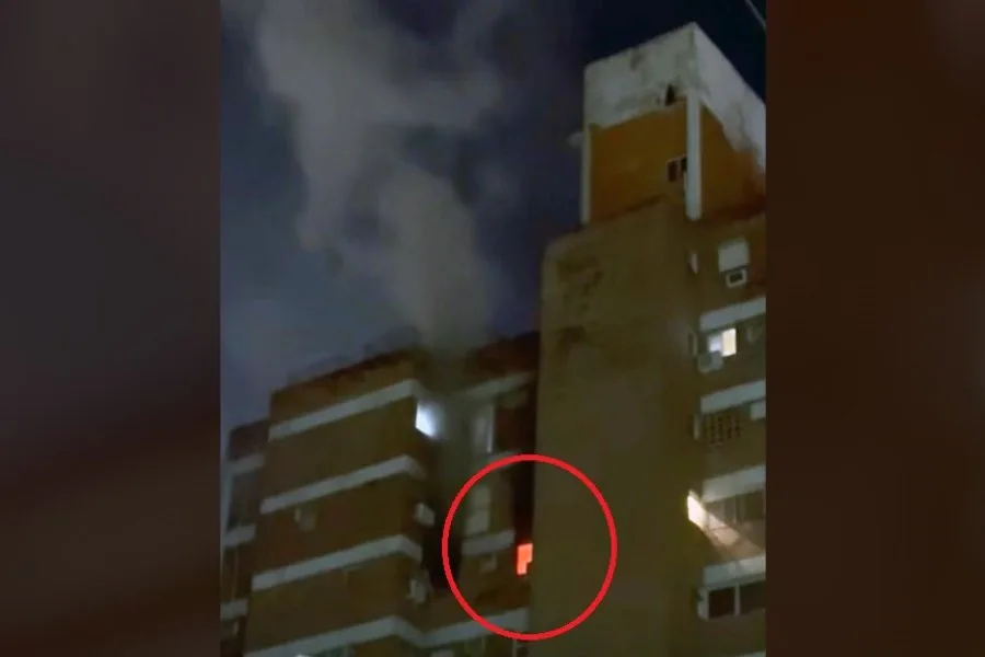 Se incendió un departamento y generó alarma en pleno centro de la ciudad