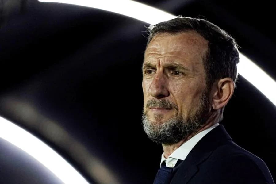 Dura autocrítica de Arruabarrena tras el pase de Boca en la Sudamericana