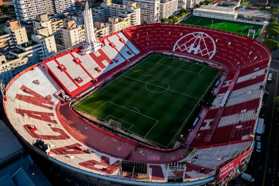 Boca será local ante Estudiantes en la cancha de Huracán por el estado del césped