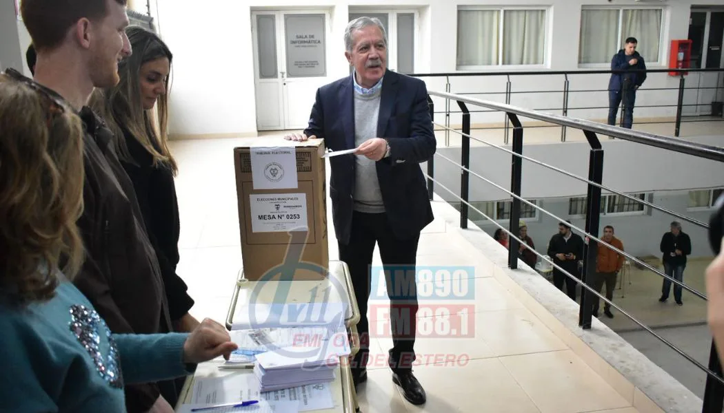 Elías Suárez: "Que los ciudadanos expresen en libertad su voto y construyamos una democracia para todos"