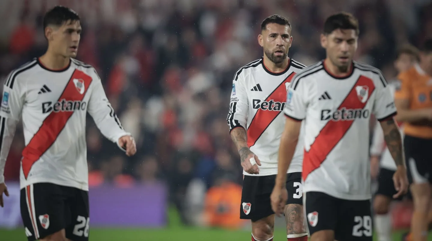 River volvió a perder | Rosario Central lo golpeó en el Monumental y estalló el descontento