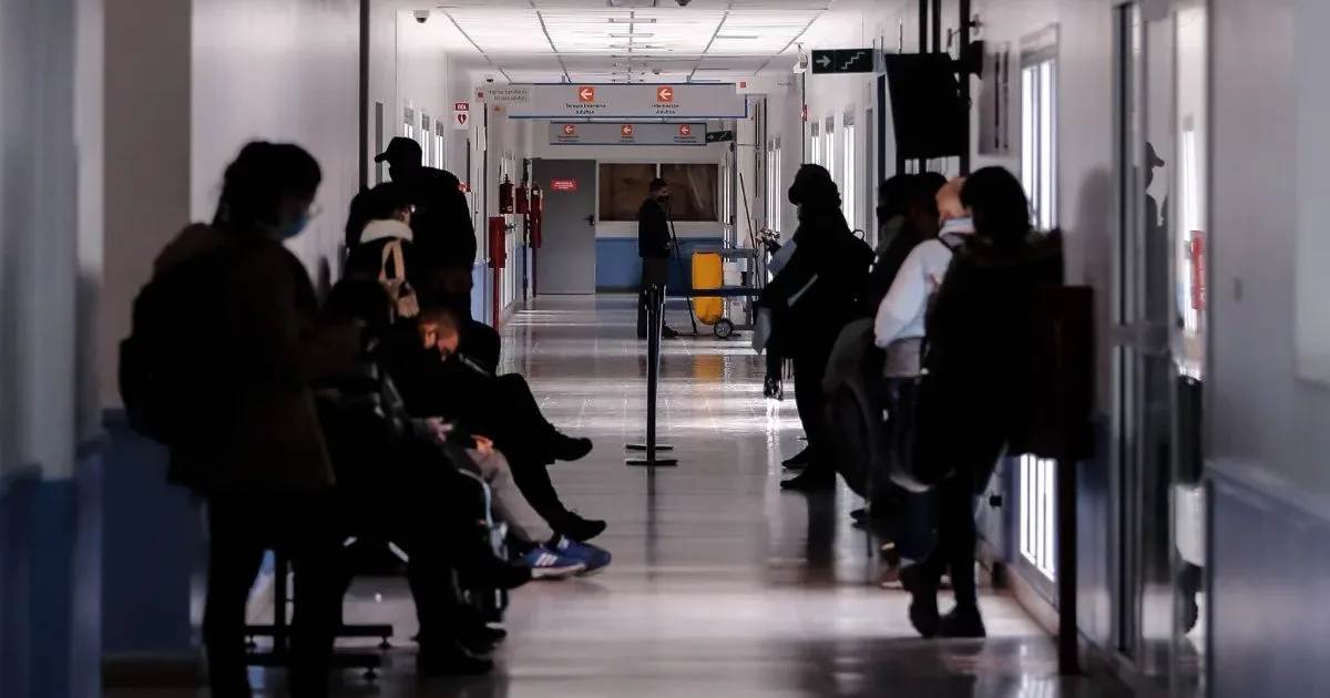 Salud pública: el Gobierno oficializó el cobro de atención hospitalaria a extranjeros no residentes