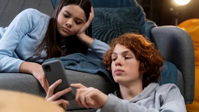 Día del Niño: 4 de cada 10 adolescentes sufrieron acoso online en Argentina