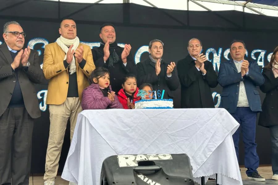 Carlos Silva Neder encabezó los festejos por el 226º aniversario de Antajé y habilitó nuevas obras de infraestructura