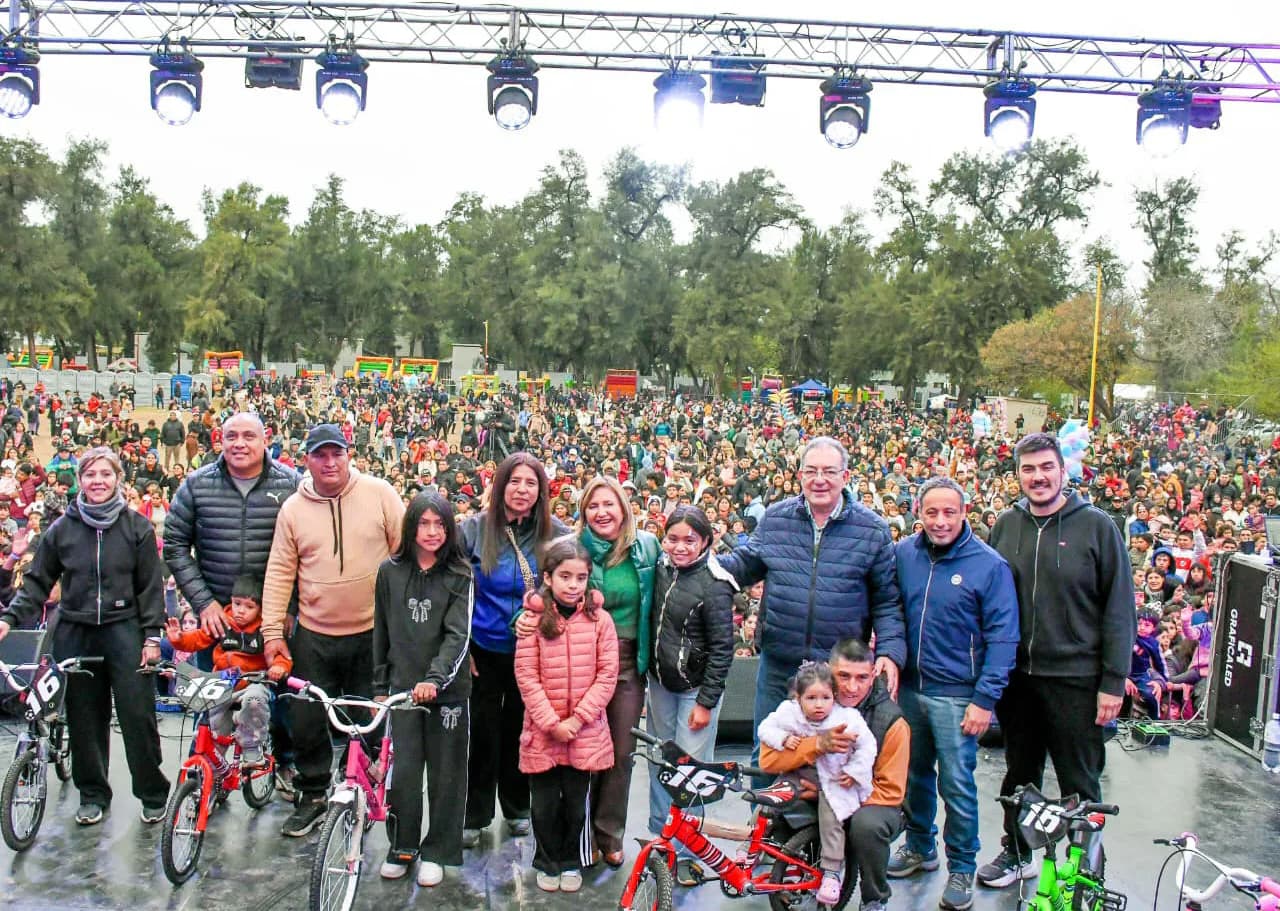 Norma Fuentes destacó la multitudinaria convocatoria por el Día de la Niñez
