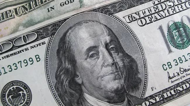 El dólar mayorista registró su mayor aumento en quince días y finalizó en $1.495 mientras las tasas cortas superaron el 30% anual