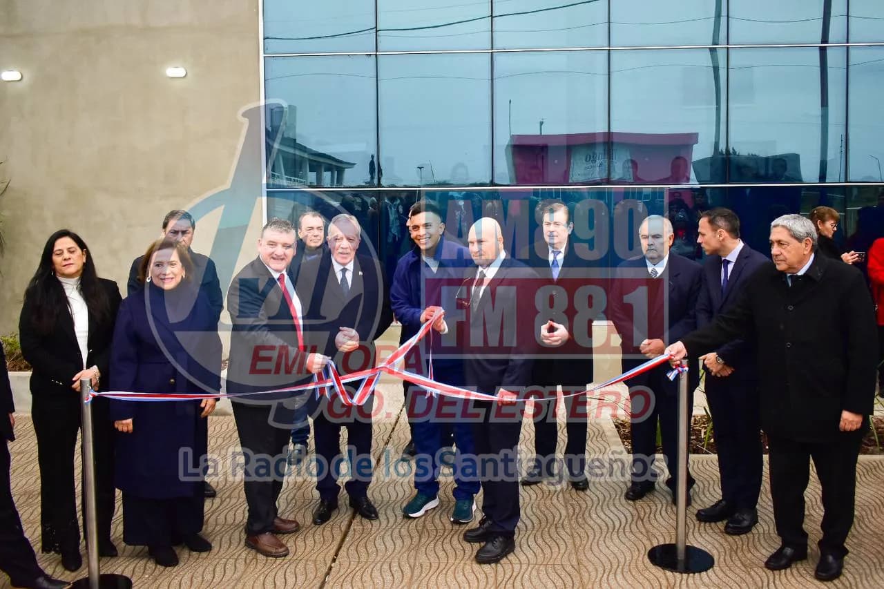 El gobernador Elías Suárez inauguró el nuevo Hospital de Tránsito "Salvador Retondo" en la ciudad de Beltrán