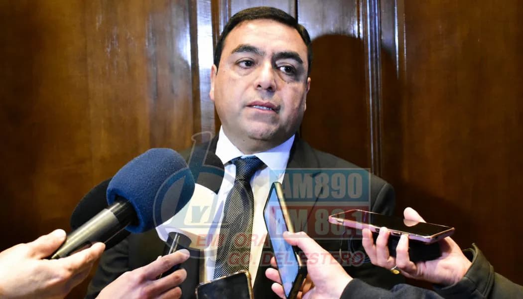 Jorge Murad asumió en Economía y llevó tranquilidad: “Los sueldos y los bonos se mantienen”
