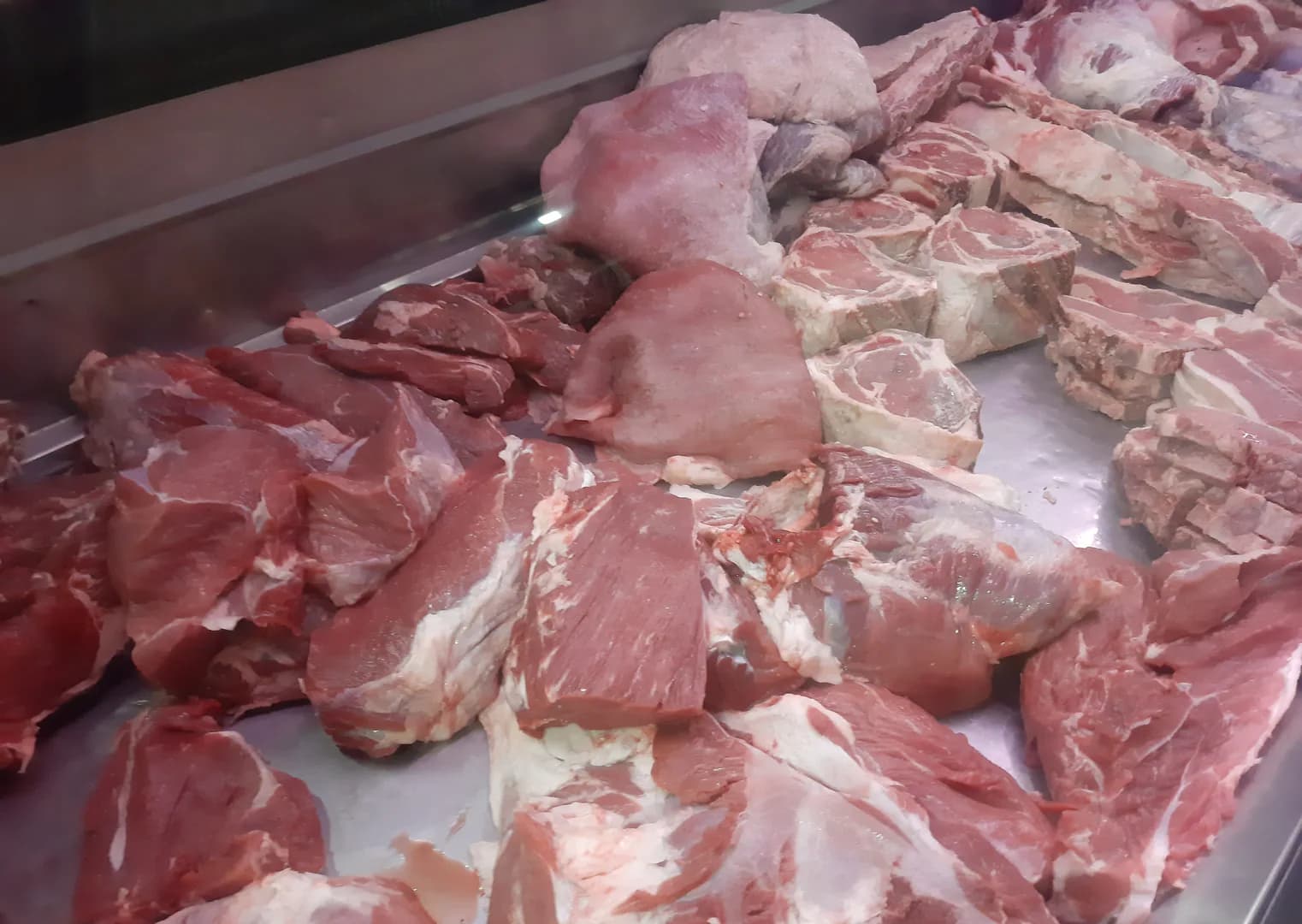 Preocupa a las carnicerías la fuerte caída en las ventas: “Hay horas en las que no entra nadie”
