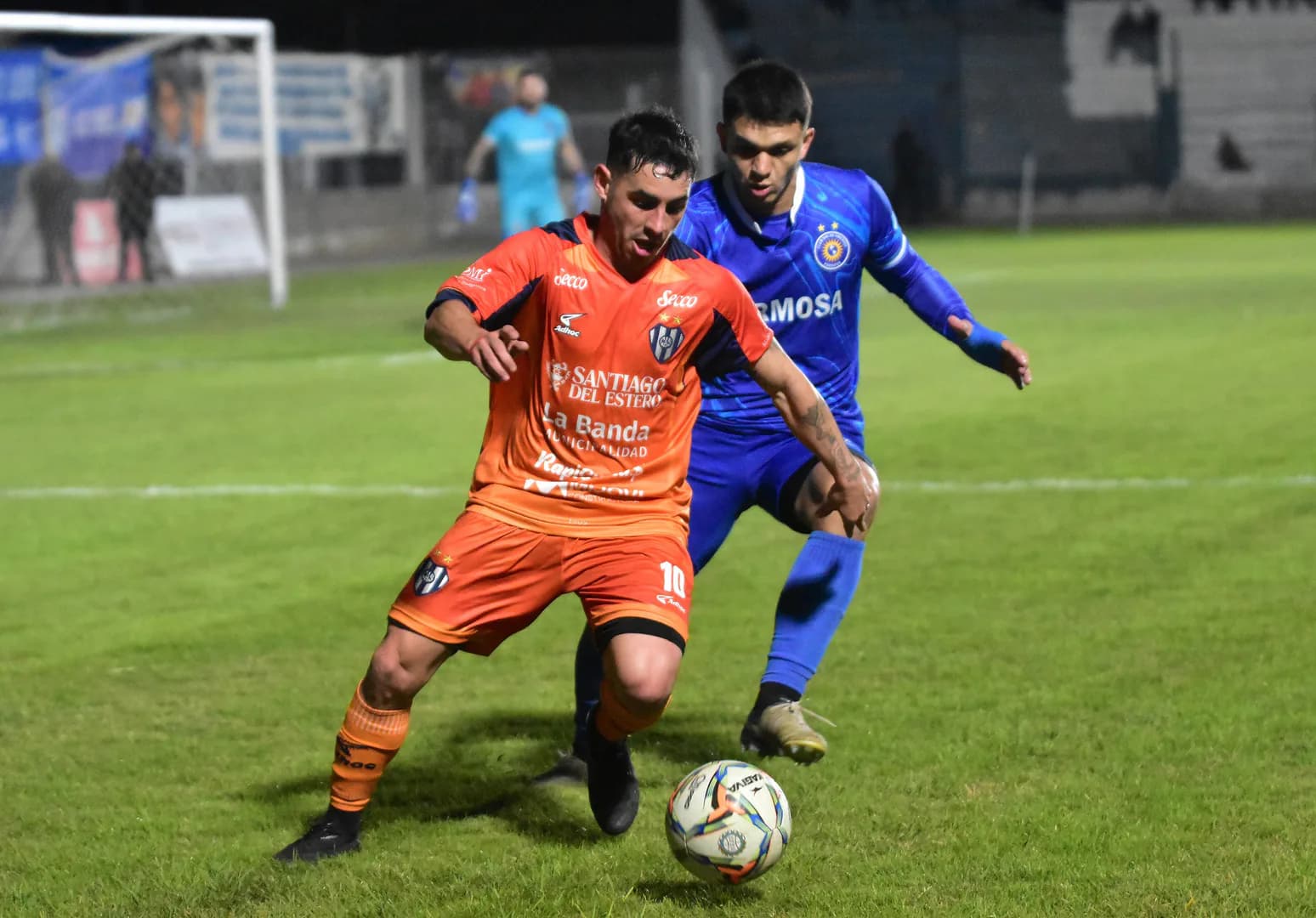 Sarmiento recibe a Sportivo Belgrano con la obligación de volver al triunfo