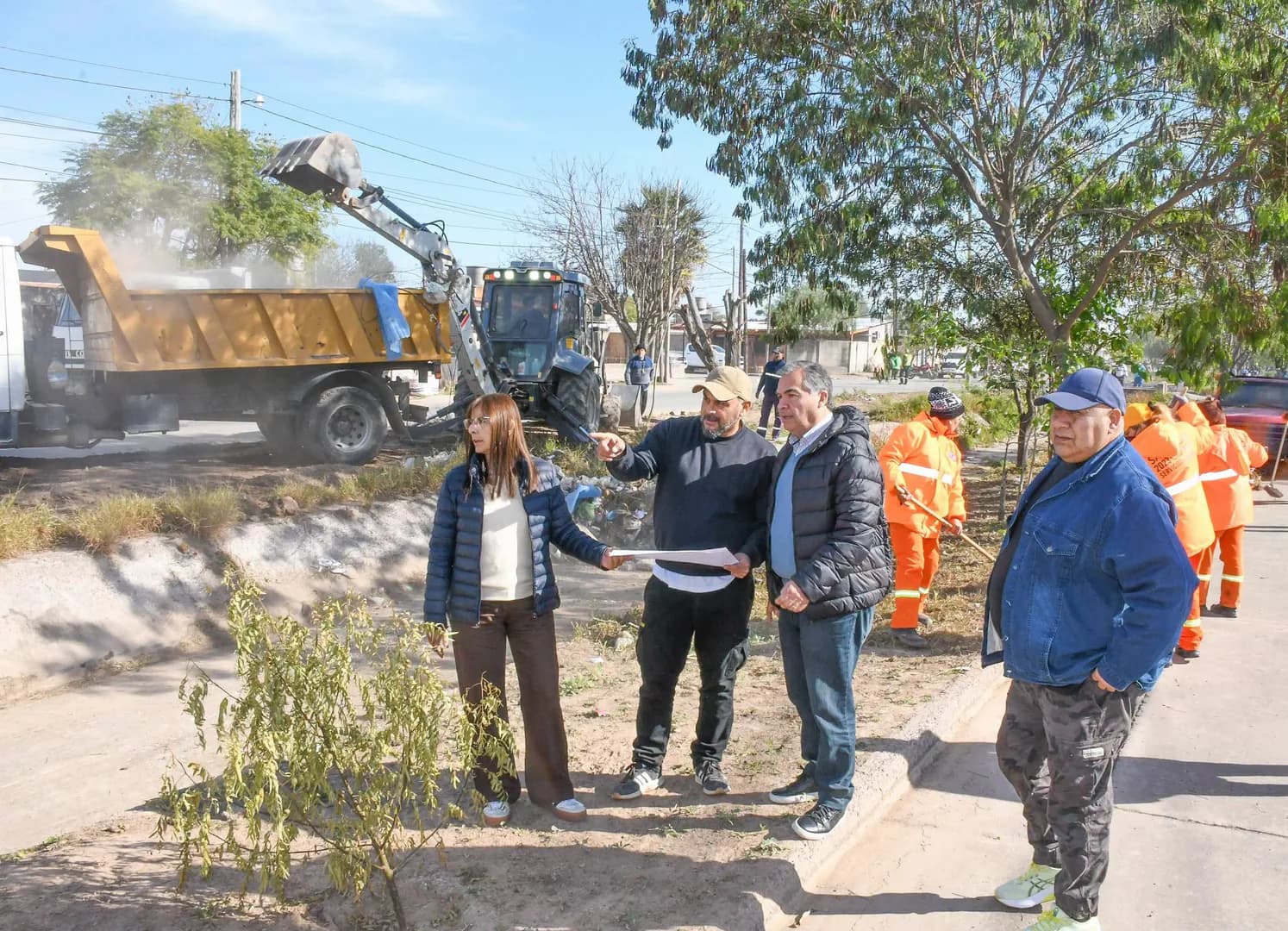 La Municipalidad de la Capital realizó tareas de mantenimiento en el desagüe pluvial de la avenida Ingeniero Contreras