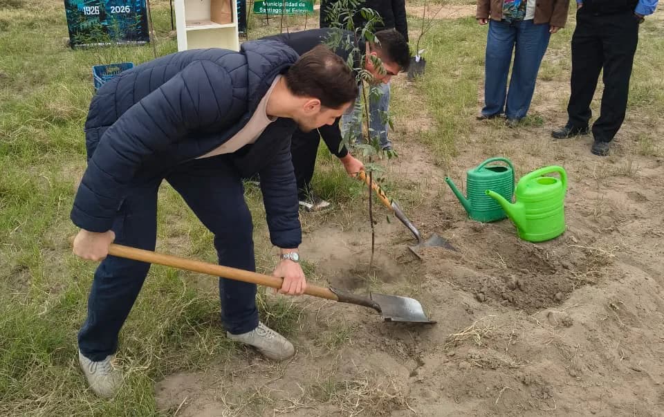 “100 años, 100 árboles”: una propuesta que busca dejar una huella en la comunidad