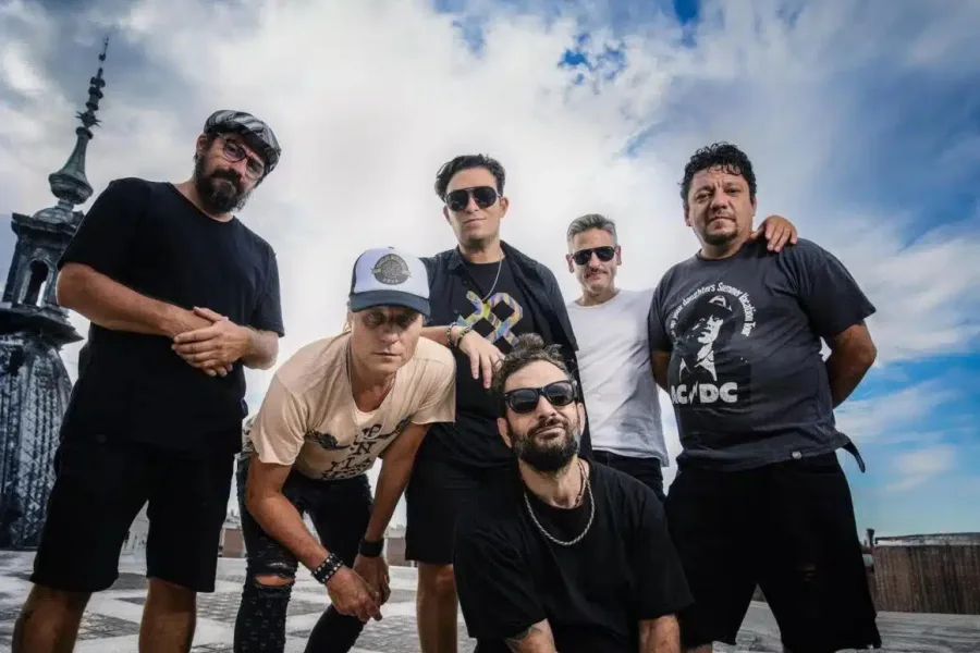 Cielo Razzo vuelve a Santiago del Estero para cerrar su gira por el Norte argentino tras siete años de ausencia