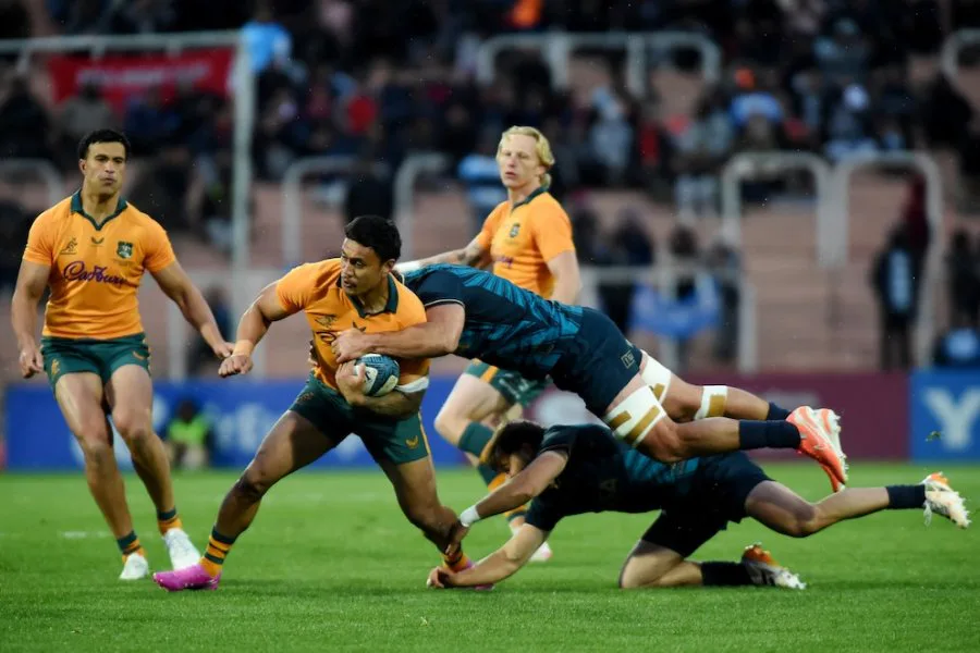 Los Pumas empataron 28 a 28 ante Australia con presencia santiagueña en el Estadio Malvinas Argentinas