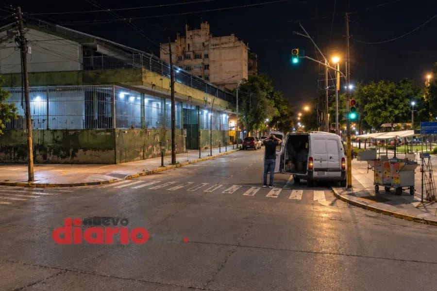 Estacionó apenas 20 minutos y le robaron casi $5 millones de su vehículo