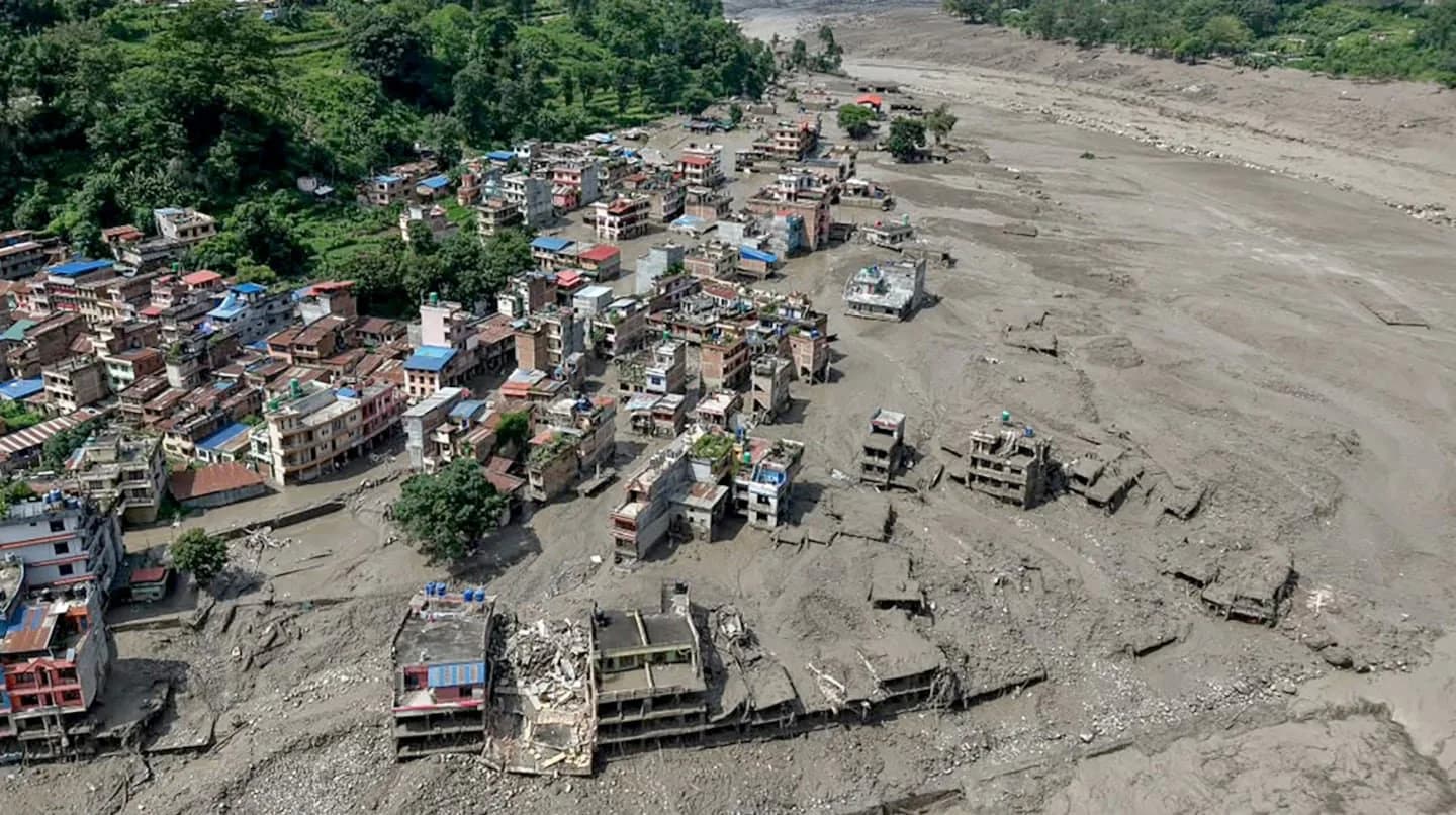 Nepal no encuentra a más de 5.100 personas dos semanas después de la devastadora riada