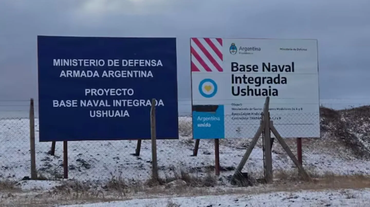 Una base naval a 700 kilómetros de Malvinas: cuánto cuesta y por qué Milei busca reactivar la obra
