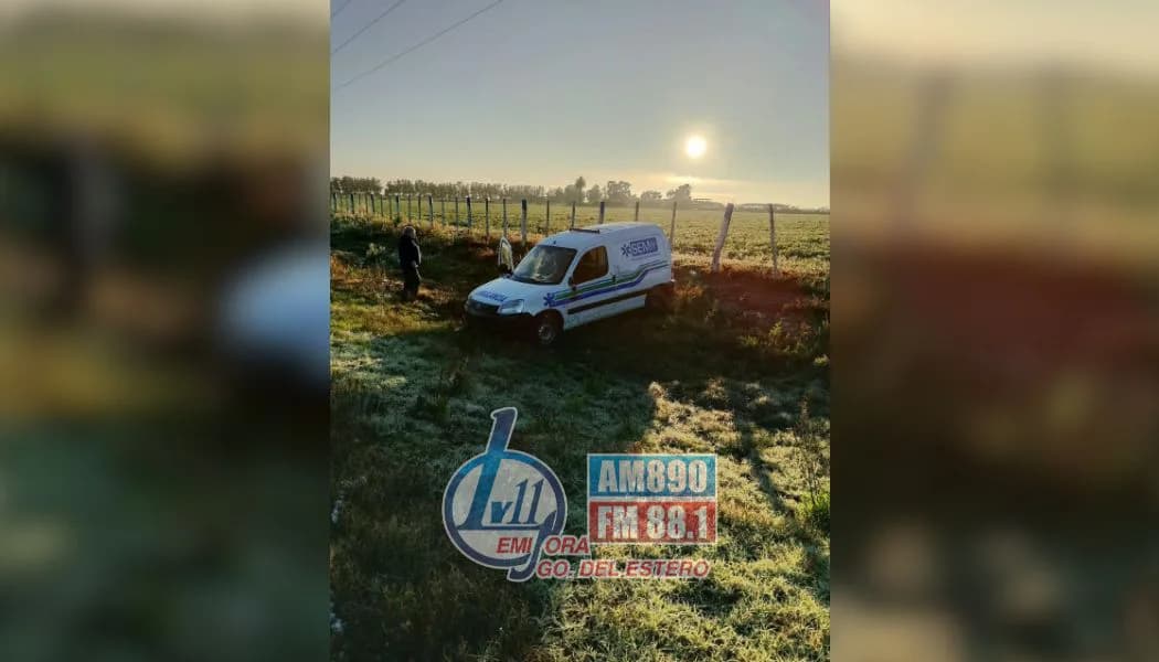 Volcó una ambulancia que trasladaba a un paciente oncológico hacia la Capital