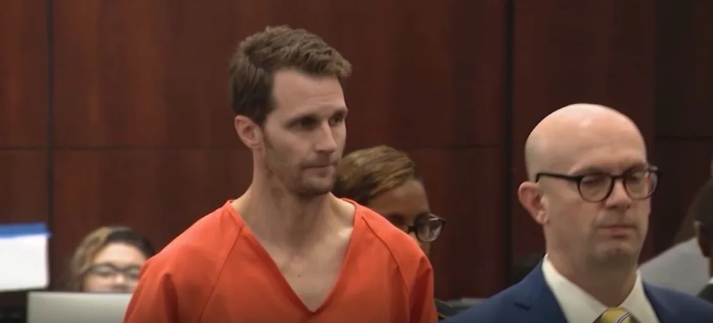 De "American Idol" al banquillo de los acusados: juzgan a un expastor por el crimen de su esposa