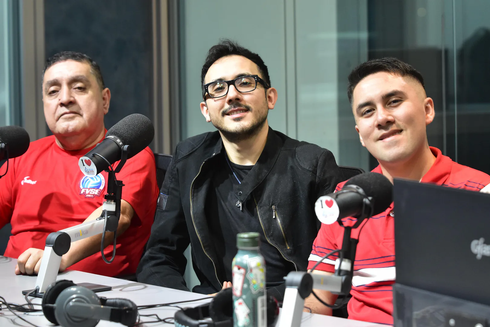 Gastón Ruiz y la nueva subcomisión de vóley de Olímpico en LV11: "Nuestro lema es ordenar para crecer, crecer para competir y competir para ser protagonistas"