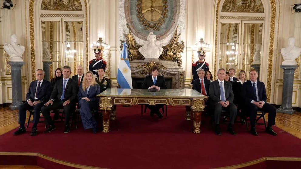 Qué dice el polémico artículo sobre “desinformación” de la ley vinculada a Malvinas