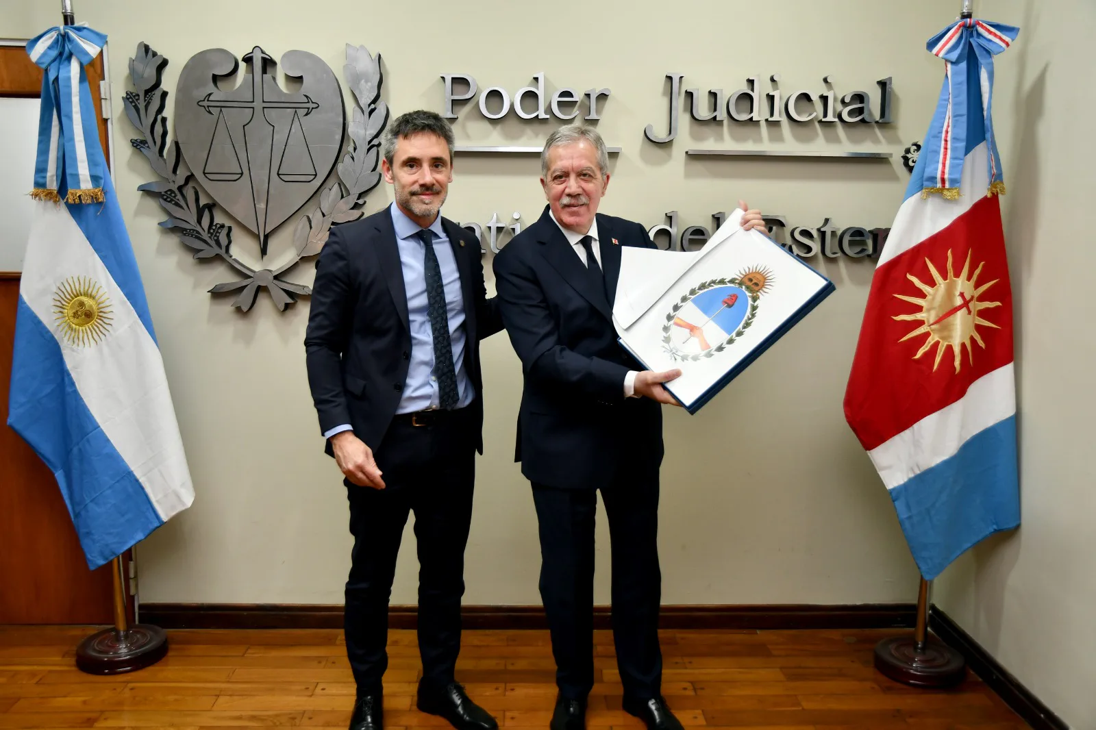 El gobernador Elías Suárez firmó con el CFI un convenio para afianzar la modernización del sistema de Justicia de Santiago del Estero