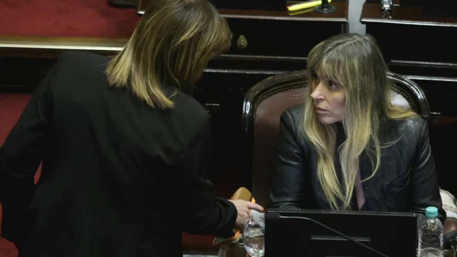 Bullrich y el peronismo acordaron cambios en la reforma del Banco Central para facilitar la remoción de su titular